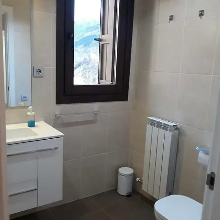 Pleta Del Mon Atico Apartment Benasque Exterior photo